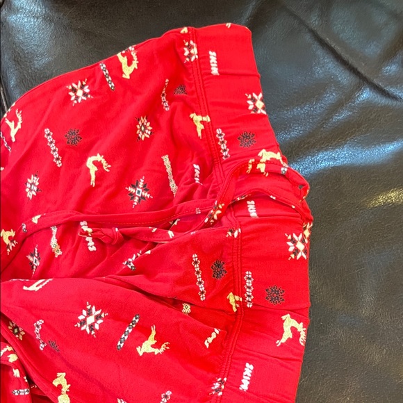 NWT - SKIMS holiday cranberry vintage button up set - Picture 5 of 6